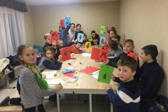 Children making cards